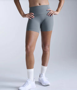 2XU Fluid Hi-Rise 5-inch Shorts Women's L