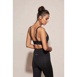D+K Active Essential Crop